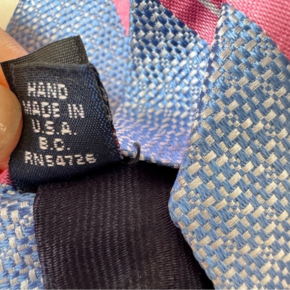 Holland & Sherry Tall Man Necktie Silk USA Made Pink Blue White Striped‎ - Picture 4 of 6